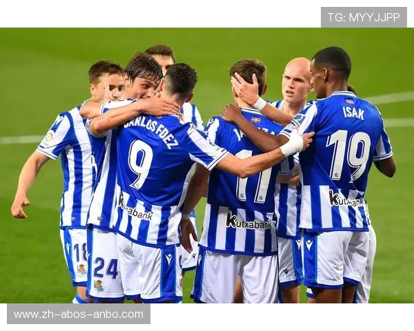 大连是否拥有意甲背景或合作关系的球队？